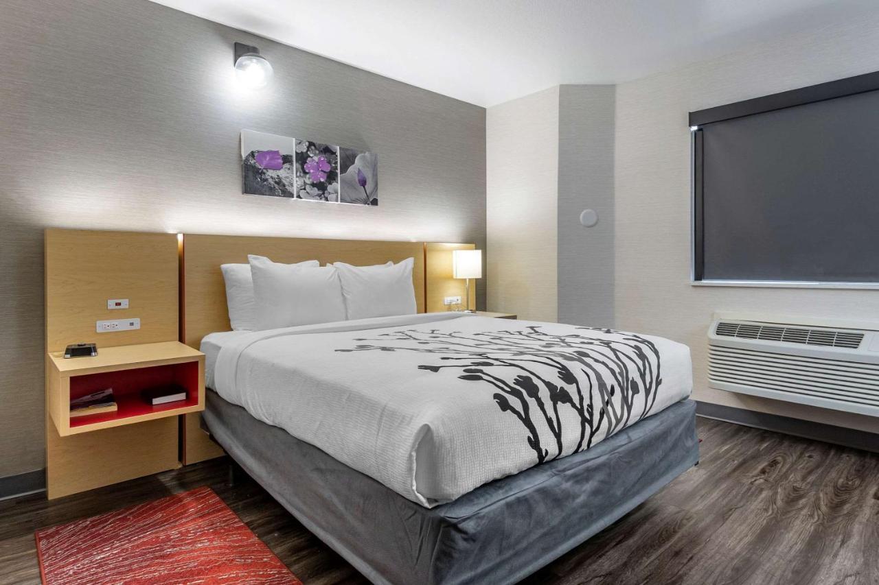 เรด ไลออน อินนื แอนด์ สวีท เจโรเม่ Hotel Jerome ภายนอก รูปภาพ